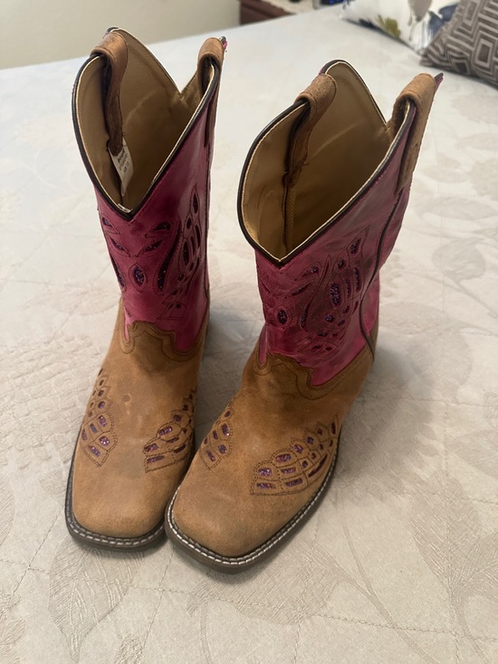 Shyanne Shoes - Shyanne Two-Tone Tan and Pink Western Heeled Boots